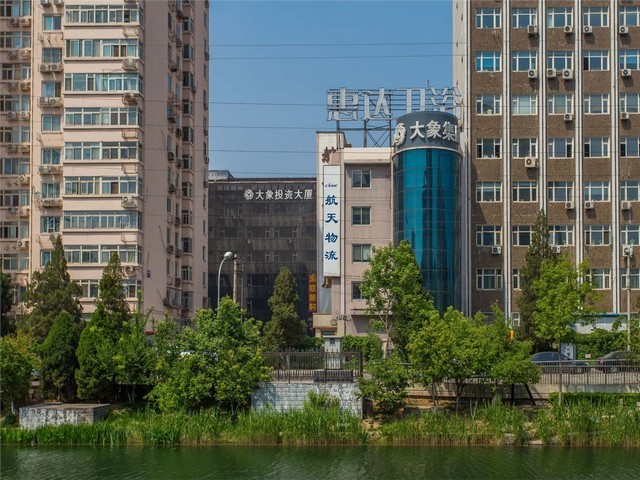 齐悦国际马桶掉进异物如何解决